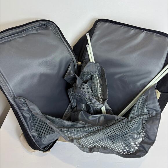 Debug- Diaper Backpack Travel Changing Station with 30L Bassinet- Black - Picture 8 of 11